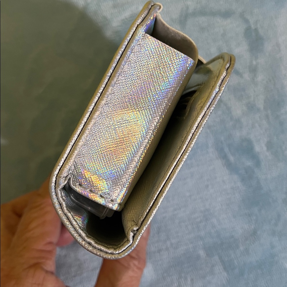 Holographic Chill Pills Wallet Organizer | Pill Case Holder | Iridescent,flawed - Picture 4 of 7